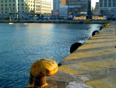 Ο ΣΕΒ ζητάει να παρέμβει η Δικαιοσύνη για να σπάσει η απεργία στο λιμάνι του Πειραιά
